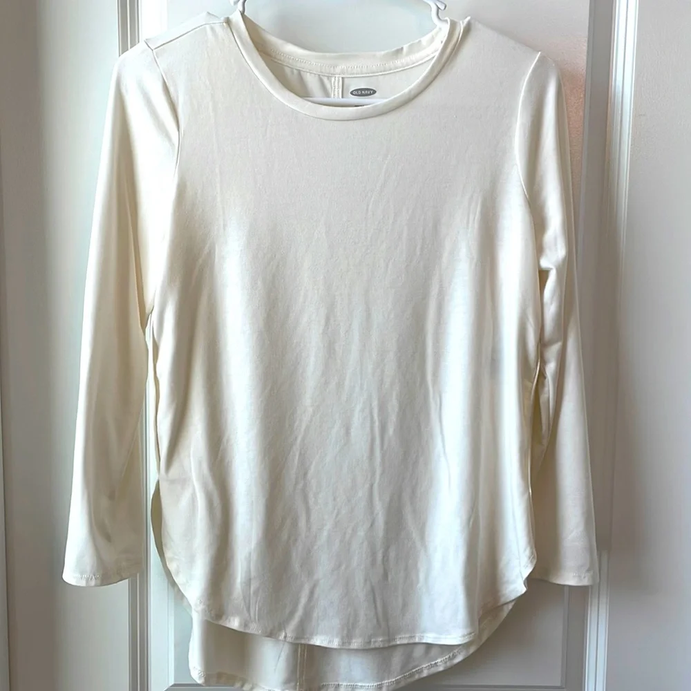 Old Navy Super Soft Long Sleeve White/Cream T-Shirt